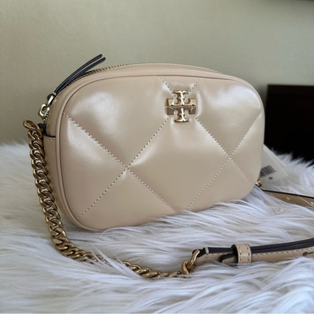 Tory Burch KIRA DIAMOND QUILT CAMERA BAG